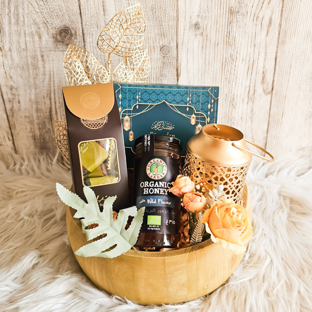 Ramadan Delights Gift Basket Featuring Premium Dates by Bateel