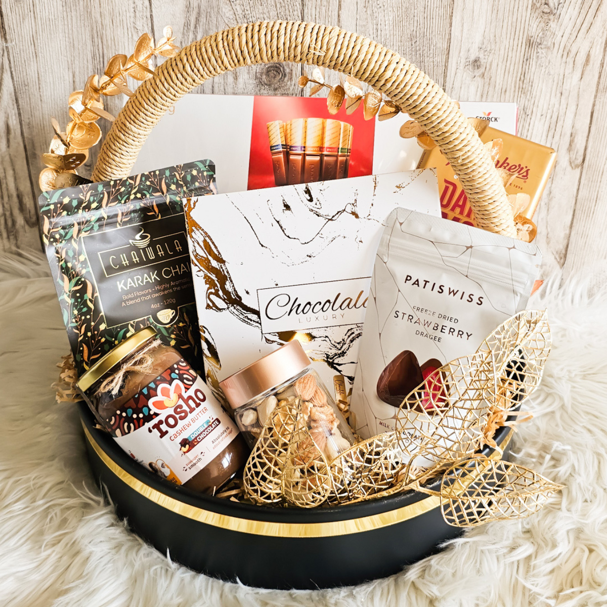 The Royal Basket | Gourmet Hamper | Luxury Gift Hamper UAE – Baskilicious