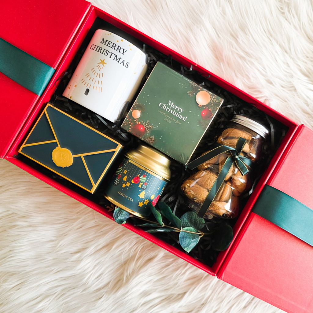 Merry Moments Gift Box