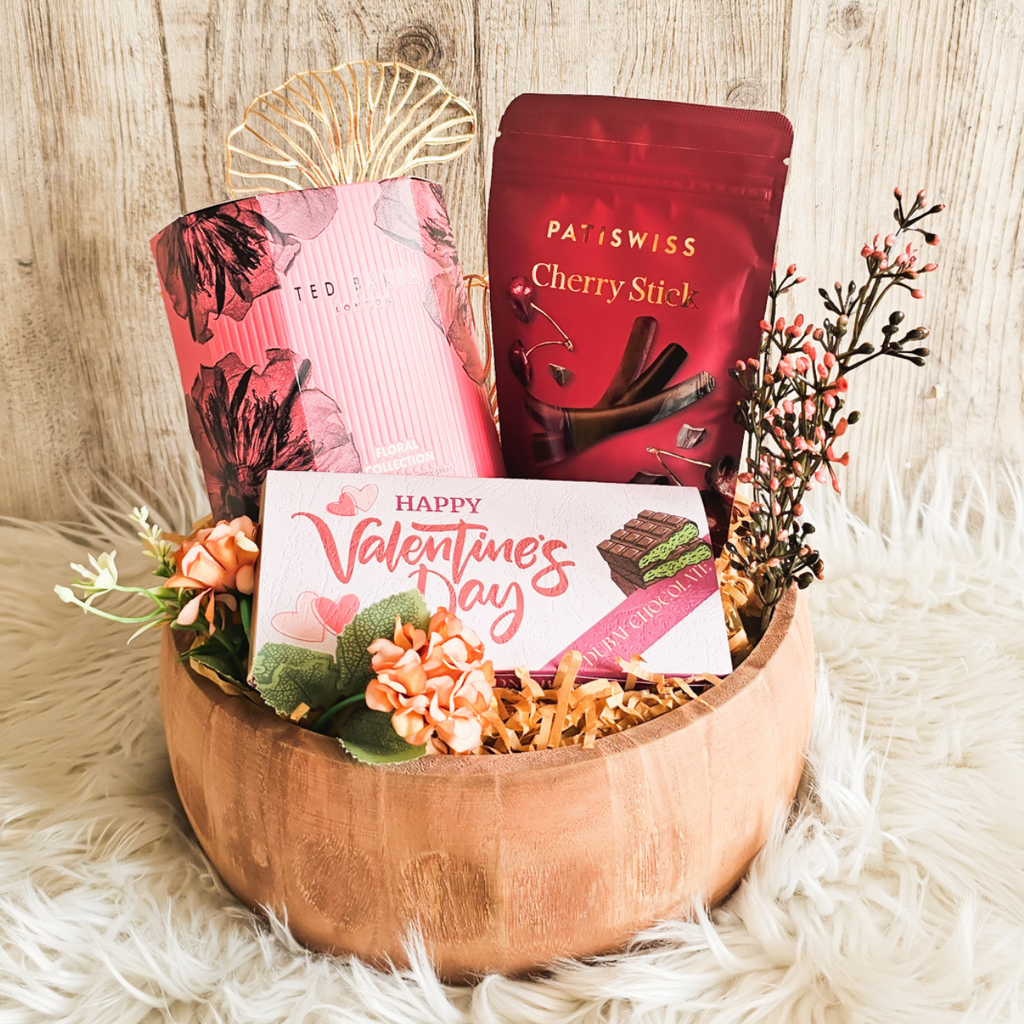 Valentine's Day Love (For Her)