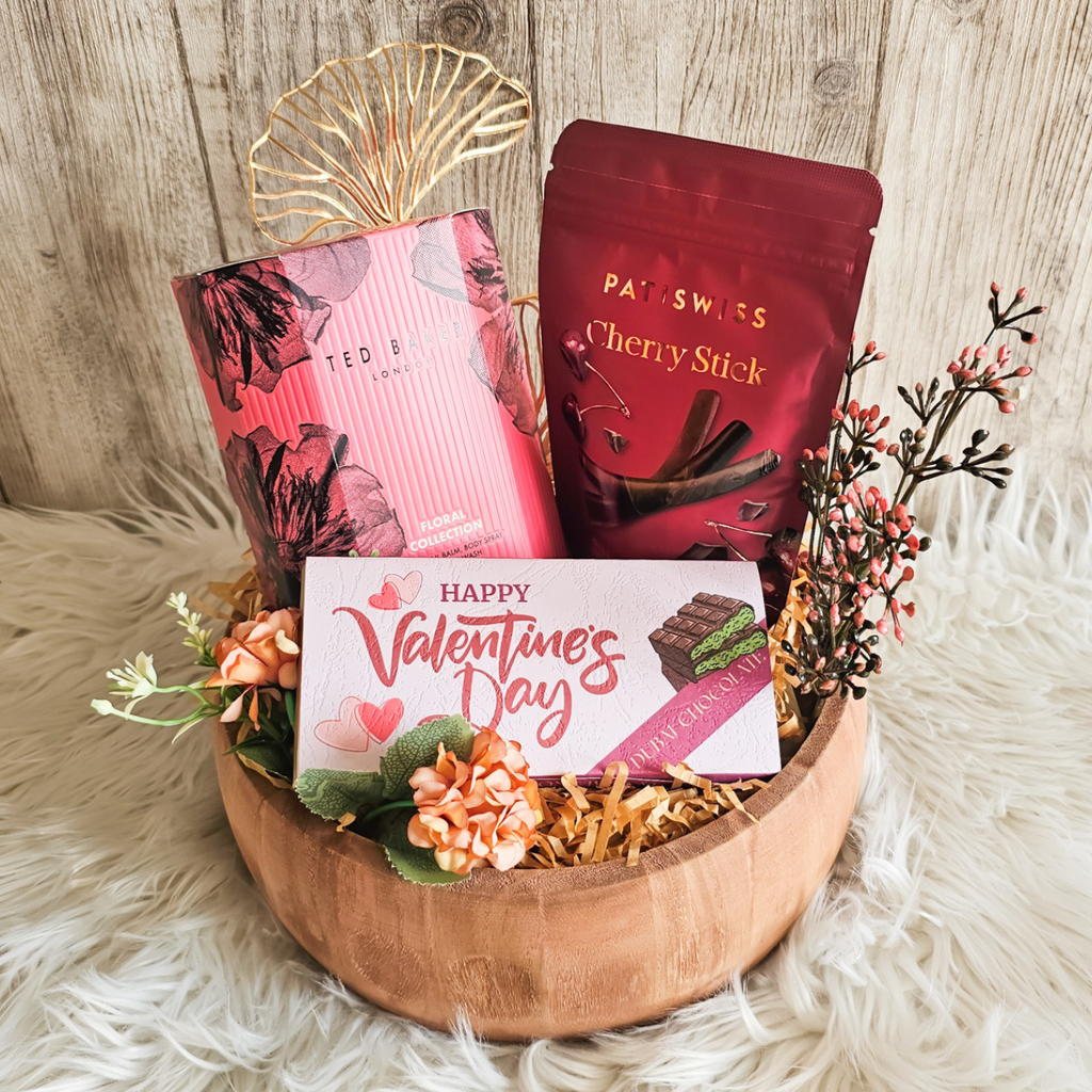 Valentine's Day Love (For Her)